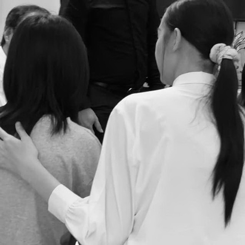 Bảo Ngọc đồng hành cùng L.T.N. trong thời gian tới như là một người chị - Ảnh: Facebook Nguyễn Lê Bảo Ngọc Bảo Ngọc đồng hành cùng L.T.N. như là một người chị - Ảnh: Facebook Nguyễn Lê Bảo Ngọc