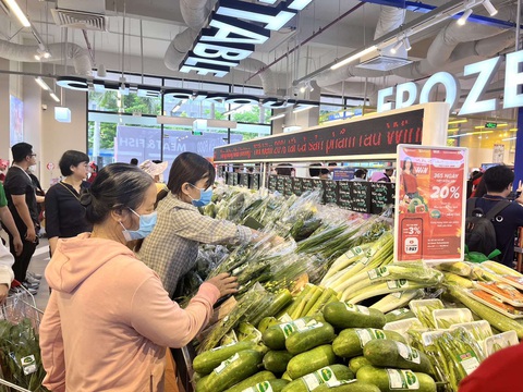 Masan 10 năm vào Top 50 Công ty kinh doanh hiệu quả nhất Việt Nam - Ảnh 3. Khu vực rau củ phong phú chủng loại và tươi ngon tại WinMart