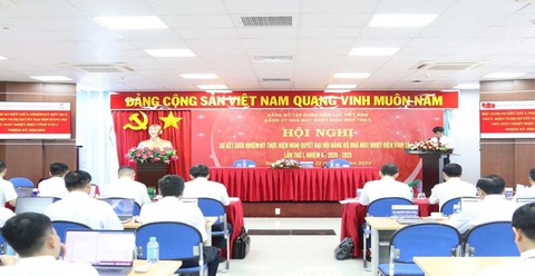 Đảng bộ Nhà máy Nhiệt điện Vĩnh Tân 4 phát huy vai trò hạt nhân lãnh đạo - Ảnh 1. Đảng bộ Nhà máy Nhiệt điện Vĩnh Tân 4 phát huy vai trò hạt nhân lãnh đạo - Ảnh 1.