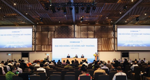 Eximbank bổ sung 2 thành viên, kiện toàn HĐQT nhiệm kỳ VII - Ảnh 2. Toàn cảnh đại hội đồng cổ đông bất thường năm 2023 của Eximbank diễn ra ngày 18-9 tại TP HCM.