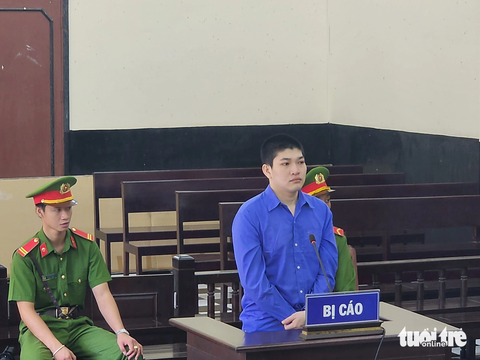 Lãnh 15 năm tù vì mua ma túy từ TP.HCM về bán lại cho các con nghiện - Ảnh 1. Bị cáo Lê Phong Hải tại phiên tòa xét xử sơ thẩm - Ảnh: HOÀI THƯƠNG