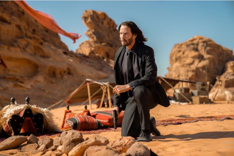 Keanu Reeves cầu xin đạo diễn giết John Wick ở cuối phần 4 - Ảnh 2. Keanu Reeves kiệt quệ cả thể chất và tinh thần mỗi lần đóng xong John Wick - Ảnh: Variety