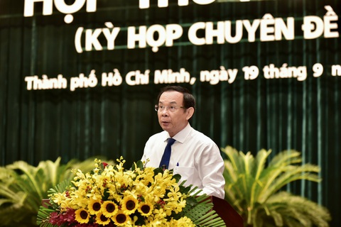 Bí thư Nguyễn Văn Nên: Con tàu Nghị quyết 98 phải tăng tốc - Ảnh 2. Bí thư Thành ủy TP.HCM Nguyễn Văn Nên phát biểu tại hội nghị - Ảnh: T.T.D.