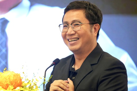 'Thấy dấu hiệu lạ, chậm lại 30 giây' là bí quyết chống lừa đảo trên mạng tốt nhất - Ảnh 1. Ông Ngô Tấn Vũ Khanh, giám đốc quốc gia Hãng Kaspersky tại Việt Nam - Ảnh: HỮU HẠNH