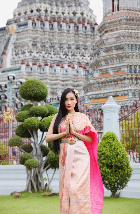 Chân dung Tân hoa hậu Vietnam King and Queen International 2023 - Huỳnh Thi - Ảnh 5. Chân dung Tân hoa hậu Vietnam King and Queen International 2023 - Huỳnh Thi - Ảnh 5.