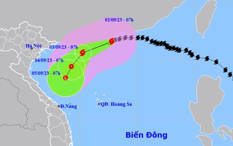 Bão số 3 giật cấp 15 đang quét dọc ven biển Trung Quốc - Ảnh 1. Vị trí và hướng di chuyển bão số 3 lúc 7h sáng 2-9 - Ảnh: nchmf.gov.vn