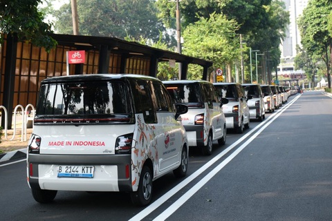 Khám phá chiếc xe điện Indonesia sẽ dùng để phục vụ Hội nghị cấp cao ASEAN 2023 - Ảnh 5. Khám phá chiếc xe điện Indonesia sẽ dùng để phục vụ Hội nghị cấp cao ASEAN 2023 - Ảnh 5.