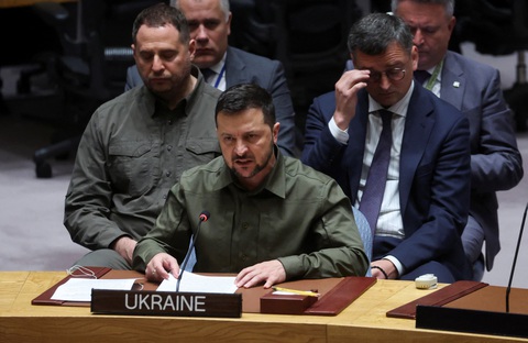 Tổng thống Ukraine Volodymyr Zelensky phát biểu tại Liên Hiệp Quốc ngày 20-9 - Ảnh: REUTERS Tổng thống Ukraine Volodymyr Zelensky phát biểu tại Liên Hiệp Quốc ngày 20-9 - Ảnh: REUTERS