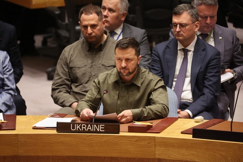 Tổng thống Ukraine Volodymyr Zelensky phát biểu tại Hội đồng Bảo an Liên Hiệp Quốc ngày 20-9 - Ảnh: AFP Tổng thống Ukraine Volodymyr Zelensky phát biểu tại Hội đồng Bảo an Liên Hiệp Quốc ngày 20-9 - Ảnh: AFP