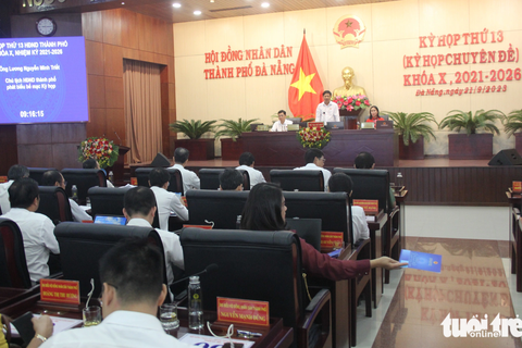 Đà Nẵng thông qua đồ án quy hoạch phân khu sinh thái phía Tây phường Hòa Hiệp Bắc - Ảnh 3. HĐND TP Đà Nẵng đã thông qua đồ án quy hoạch phân khu sinh thái phía Tây - khu vực phường Hòa Hiệp Bắc, tỉ lệ 1/2.000 với số phiếu tán thành 46/47 (tỉ lệ 92,16%) - Ảnh: TRƯỜNG TRUNG