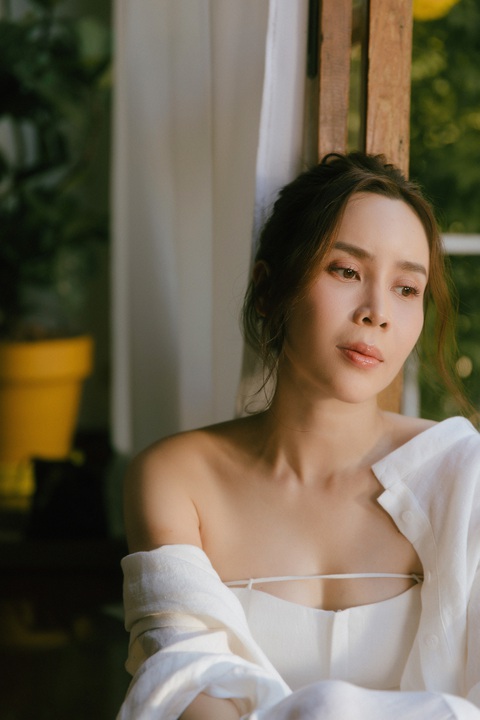 Lưu Hương Giang 'đạp gió rẽ sóng' bước tiếp sau biến cố - Ảnh 2. Sau thời gian dài vắng bóng, Lưu Hương Giang gây bất ngờ khi quyết định tham gia game show thực tế.