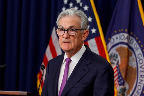 Chủ tịch Fed Jerome Powell trong cuộc họp báo thông báo không tăng lãi suất ở Washington, ngày 20-9 - Ảnh: REUTERS Chủ tịch Fed Jerome Powell trong cuộc họp báo thông báo không tăng lãi suất ở Washington, ngày 20-9 - Ảnh: REUTERS