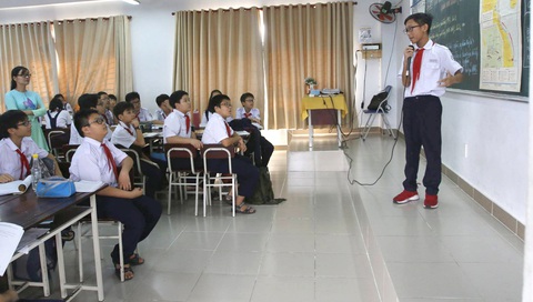 Một tiết dạy lịch sử của cô Nguyễn Thị Huyền Thảo, Trường THPT chuyên Trần Đại Nghĩa (TP.HCM) - Ảnh: GIA HUY Một tiết dạy lịch sử của cô Nguyễn Thị Huyền Thảo, Trường THPT chuyên Trần Đại Nghĩa (TP.HCM) - Ảnh: GIA HUY