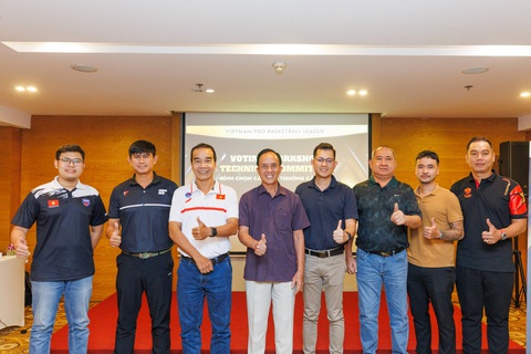 Tài năng 17 tuổi lọt vào đề cử VĐV trẻ xuất sắc VBA 2023 - Ảnh 1. Các thành viên ban cố vấn chuyên môn của VBA 2023 - Ảnh: VBA