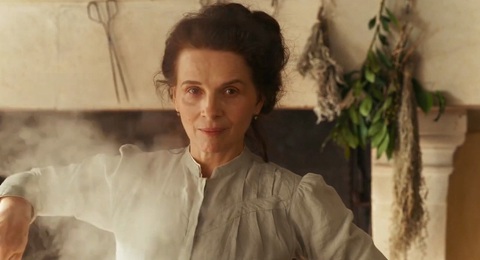 Minh tinh Pháp Juliette Binoche trong phim The Taste of Things (The Pot-au-Feu) của đạo diễn Trần Anh Hùng - Ảnh: IMDb Minh tinh Pháp Juliette Binoche trong phim The Taste of Things (The Pot-au-Feu) của đạo diễn Trần Anh Hùng - Ảnh: IMDb
