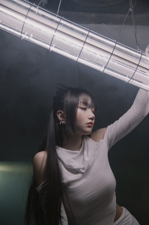 Sau 2 năm vắng bóng, đây có thể xem là một bước tiến quan trọng trong sự nghiệp của Orange, hứa hẹn mang đến những trải nghiệm âm nhạc đặc biệt và đáng nhớ với khán giả. Sau 2 năm vắng bóng, đây có thể xem là một bước tiến quan trọng trong sự nghiệp của Orange, hứa hẹn mang đến những trải nghiệm âm nhạc đặc biệt và đáng nhớ với khán giả