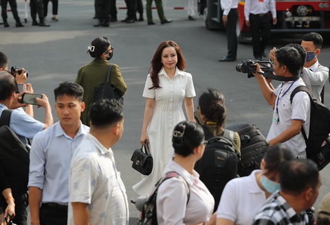 Bị chê nhan sắc, Vy Oanh khẳng định bị photoshop hãm hại - Ảnh 2. Ảnh chụp Vy Oanh do chính chủ chia sẻ