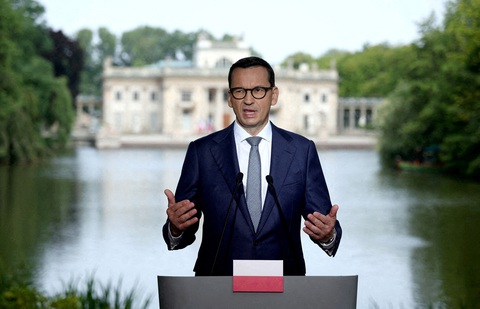 Thủ tướng Ba Lan Mateusz Morawiecki - Ảnh: REUTERS Thủ tướng Ba Lan Mateusz Morawiecki - Ảnh: REUTERS