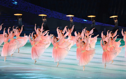 Trực tiếp lễ khai mạc Asiad 19: Trung Quốc có 887 VĐV, đông thứ hai sau Thái Lan - Ảnh 2. Ảnh: Reuters