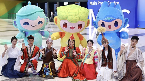 Hé lộ một phần lễ khai mạc Asiad 19 tại Hàng Châu, hứa hẹn ‘giàu cảm xúc’ - Ảnh 4. Các nghệ sĩ biểu diễn trong lễ khai mạc Asiad 19 trong buổi tổng duyệt - Ảnh: Chinadaily