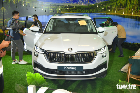 Chi tiết 2 mẫu Skoda vừa ra mắt Việt Nam: Mang 'chất Âu' cạnh tranh xe Nhật, Hàn - Ảnh 7. Skoda Kodiaq có 2 phiên bản: Ambition 1.4 TSI và Style 2.0 TSI, giá bán lần lượt 1,189 tỉ đồng và 1,409 tỉ đồng