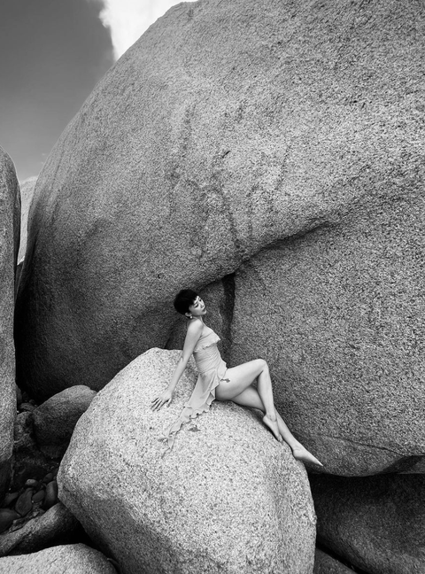 Dân mạng 'đòi' trả lại sự trong sạch cho Tóc Tiên - Ảnh 5. Dân mạng 'đòi' trả lại sự trong sạch cho Tóc Tiên - Ảnh 5.