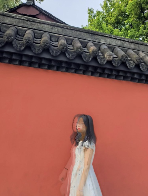 Anh bạn trai mà cô gái nào cũng muốn 'chôn sống' - Ảnh 2. Em như ảo ảnh...