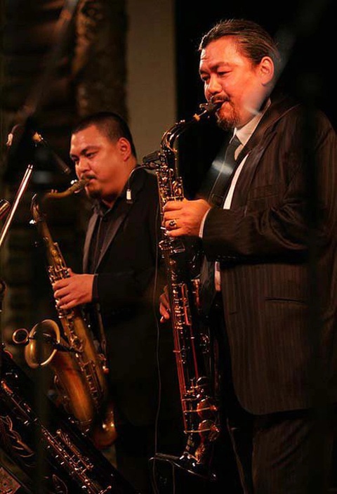 Hòa nhạc Jazz và những người bạn sẽ có sự góp mặt của cả hai cha con Quyền Văn Minh - Quyền Thiện Đắc nhưng lần này Quyền Văn Minh sẽ không biểu diễn - Ảnh: NVCC Hòa nhạc "Jazz và những người bạn" sẽ có sự góp mặt của cả hai cha con Quyền Văn Minh - Quyền Thiện Đắc nhưng lần này Quyền Văn Minh sẽ không biểu diễn - Ảnh: NVCC