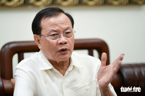 Nguyên bí thư Hà Nội Phạm Quang Nghị: 'Phải chấm dứt phạt cho tồn tại' - Ảnh 1. Nguyên bí thư Hà Nội Phạm Quang Nghị trong cuộc trao đổi với Tuổi Trẻ - Ảnh: NAM TRẦN