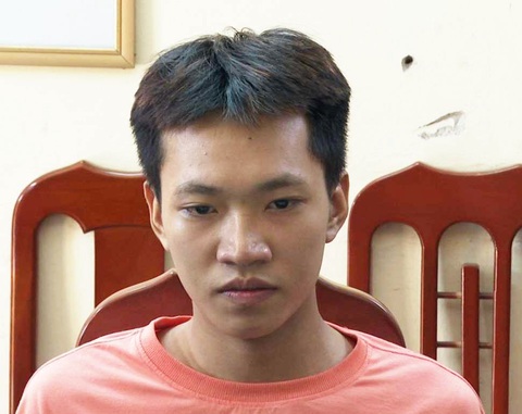 Khởi tố nam thanh niên đâm chết chiến sĩ Công an Thái Bình - Ảnh 1. Bị can Võ Tiến Mạnh tại cơ quan điều tra - Ảnh: Công an Thái Bình