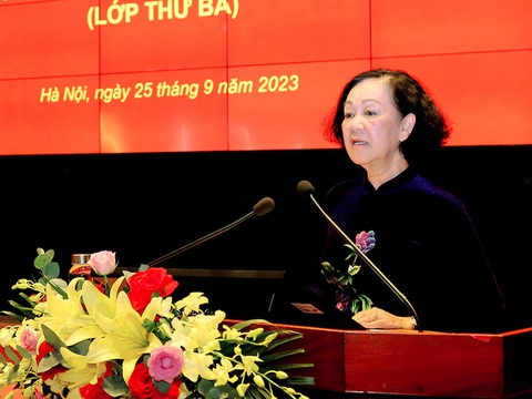Bồi dưỡng, cập nhật kiến thức cho 42 ủy viên Trung ương Đảng - Ảnh 1. Thường trực Ban Bí thư Trương Thị Mai - Ảnh: M.Đ.