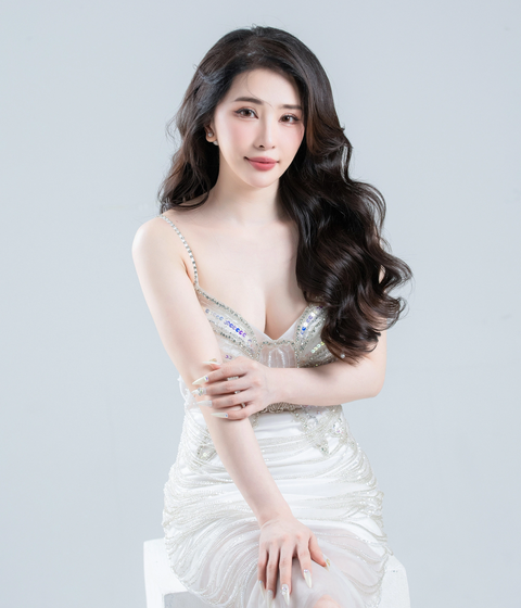 Quỳnh Nga nói tham gia cuộc thi không phải để dạo chơi Quỳnh Nga nói tham gia cuộc thi không phải để dạo chơi