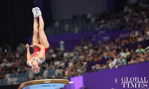 Oksana Chusovitina vượt qua vòng loại nội dung nhảy chống tại Asiad 19 - Ảnh: CUI MENG/GT Oksana Chusovitina vượt qua vòng loại nội dung nhảy chống tại Asiad 19 - Ảnh: CUI MENG/GT