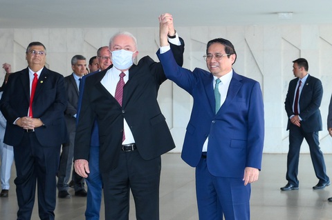 9 ngày Thủ tướng Phạm Minh Chính ở châu Mỹ - Ảnh 16. Tổng thống Brazil Lula da Silva, một người xuất thân từ phong trào công nhân, đã thể hiện tình cảm đặc biệt với Việt Nam - Ảnh: DƯƠNG GIANG