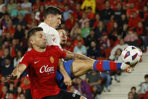 Điểm tin thể thao sáng 27-9: Barcelona bị cầm chân, Sancho bị cấm tiếp xúc với đội một Man United - Ảnh 1. Barcelona bị Mallorca cầm chân ở vòng 7 La Liga - Ảnh: REUTERS