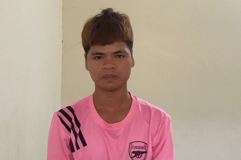 Tông CSGT khi bị dừng kiểm tra, một thanh niên bị bắt - Ảnh 1. Hồ Văn Hoàn, người vừa bị bắt vì tông cảnh sát giao thông bị thương - Ảnh: H.T.