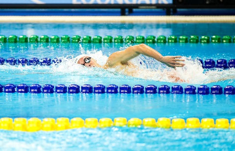 Asiad 19 ngày 28-9: Kình ngư Huy Hoàng đoạt HCĐ 800m tự do - Ảnh 4. Huy Hoàng trên đường bơi 800m ở Asiad 19 - Ảnh: QUÝ LƯỢNG