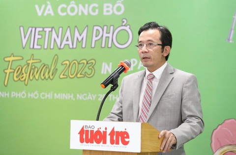 Ông Trần Xuân Toàn - Phó tổng biên tập Báo Tuổi Trẻ, Trưởng BTC VietNam Phở Festival 2023 phát biểu - Ảnh: PHƯƠNG QUYÊN Ông Trần Xuân Toàn - phó tổng biên tập báo Tuổi Trẻ, trưởng ban tổ chức Vietnam Phở Festival 2023 - phát biểu - Ảnh: PHƯƠNG QUYÊN