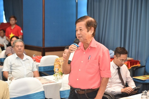 Nhạc sĩ Nguyễn Văn Hiên cùng nhiều nhạc sĩ tham dự lễ phát động - Ảnh: TẤN THẠNH Nhạc sĩ Nguyễn Văn Hiên cùng nhiều nhạc sĩ tham dự lễ phát động - Ảnh: TẤN THẠNH