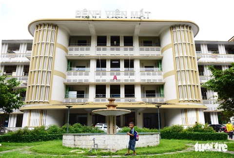 Bệnh viện Mắt và Nhà Thiếu nhi TP.HCM chính thức xếp hạng di tích kiến trúc nghệ thuật cấp TP - Ảnh 1. Bệnh viện Mắt TP.HCM là bệnh viện chuyên khoa hạng I, là cơ sở nhãn khoa đầu ngành của TP.HCM và cả khu vực phía Nam - Ảnh: DUYÊN PHAN