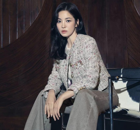 Song Hye Kyo từng chán nản diễn xuất một màu, chờ đợi đóng phim cùng Han So Hee - Ảnh 3. Song Hye Kyo từng tự gọi diễn xuất của bản thân là