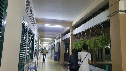 Trường tiểu học Hồng Hà, quận Bình Thạnh (TP.HCM) nóng trong mấy ngày qua vì vụ đóng quỹ 10 triệu đồng/học sinh - Ảnh: Phụ huynh cung cấp Trường tiểu học Hồng Hà, quận Bình Thạnh (TP.HCM) nóng trong mấy ngày qua vì vụ đóng quỹ 10 triệu đồng/học sinh - Ảnh: Phụ huynh cung cấp