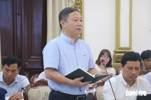 Ông Dương Anh Đức: Giá trị của quảng cáo là thước đo “sức khỏe kinh tế” - Ảnh 2. Phó chủ tịch UBND TP.HCM Dương Anh Đức chia sẻ tại hội thảo