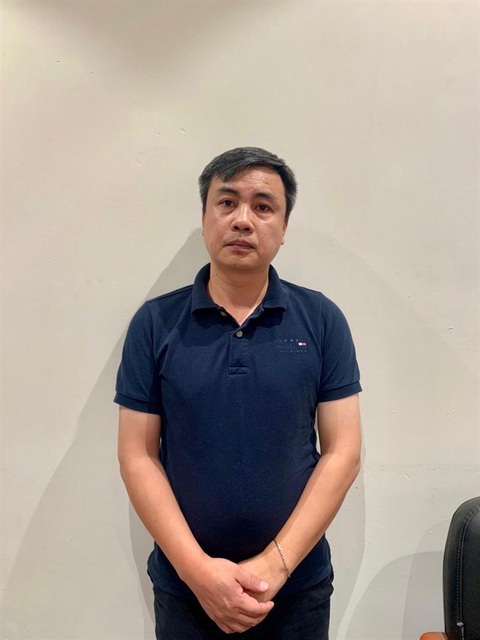 Bắt thêm 3 người trong đường dây vận chuyển tiền qua biên giới liên quan Công ty vàng Phú Cường - Ảnh 2. Bị can Trần Tuấn Vinh bị bắt về hành vi vận chuyển trái phép tiền tệ liên quan Công ty vàng Phú Cường - Ảnh: Bộ Công an