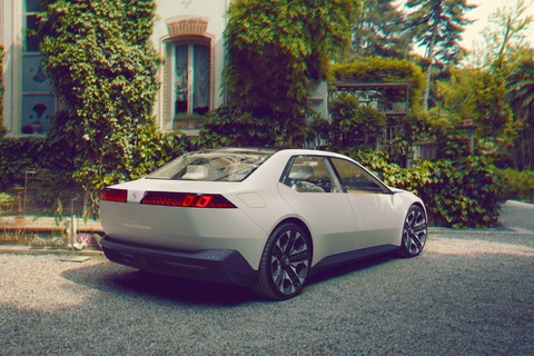 BMW ra mắt concept tương lai làm nền tảng cho 3-Series đời mới cũng như toàn bộ xe điện mới - Ảnh 3. Thiết kế tổng thể BMW Vision Neue Klasse nhìn khá đơn giản, rành mạch - Ảnh: BMW