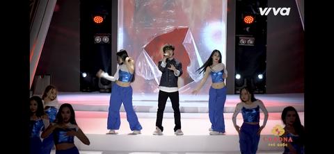 Giám khảo Vietnam Idol trần tình ồn ào 'bỏ đi khi Jack hát' - Ảnh 3. Phần trình diễn của Jack ở Vietnam Idol tập 9