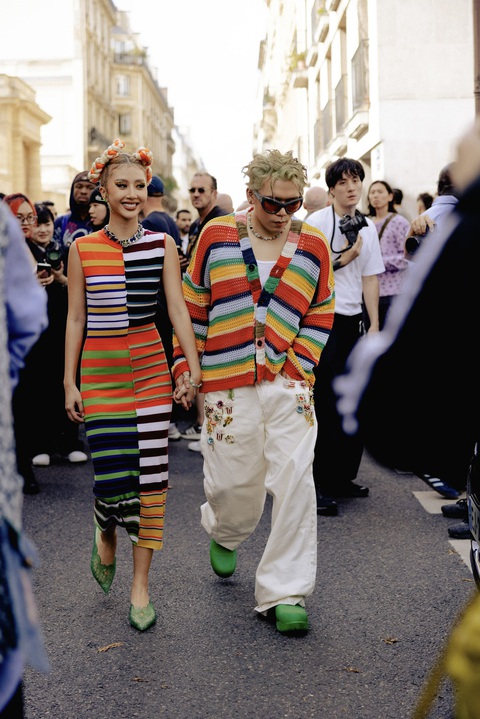 Quỳnh Anh Shyn và Nam Phùng nổi bật tại Paris Fashion Week Quỳnh Anh Shyn và Nam Phùng nổi bật tại Paris Fashion Week