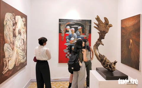 ‘Awekening’ - chia tay không gian quen của Craig Thomas Gallery - Ảnh 6. ‘Awekening’ - chia tay không gian quen của Craig Thomas Gallery - Ảnh 6.