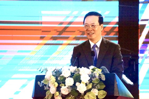 Chủ tịch nước Võ Văn Thưởng phát biểu tại hội nghị - Ảnh: T.ĐIỂU Chủ tịch nước Võ Văn Thưởng phát biểu tại hội nghị - Ảnh: T.ĐIỂU