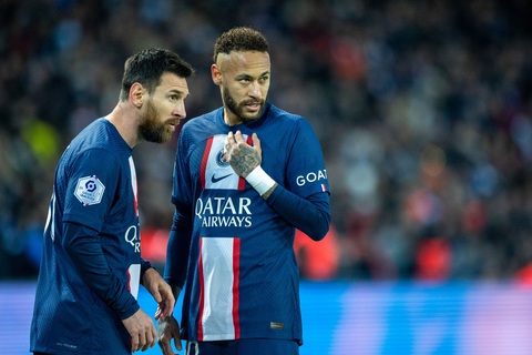 Điểm tin thể thao sáng 4-9: Neymar nói Messi như 'sống như địa ngục' ở PSG - Ảnh 1. Messi (trái) và Neymar khi còn khoác áo PSG - Ảnh: CORBIS